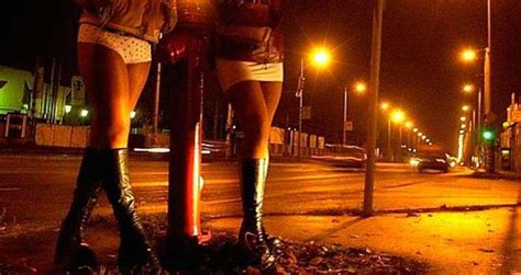Encontre uma prostituta Rio De Mouro